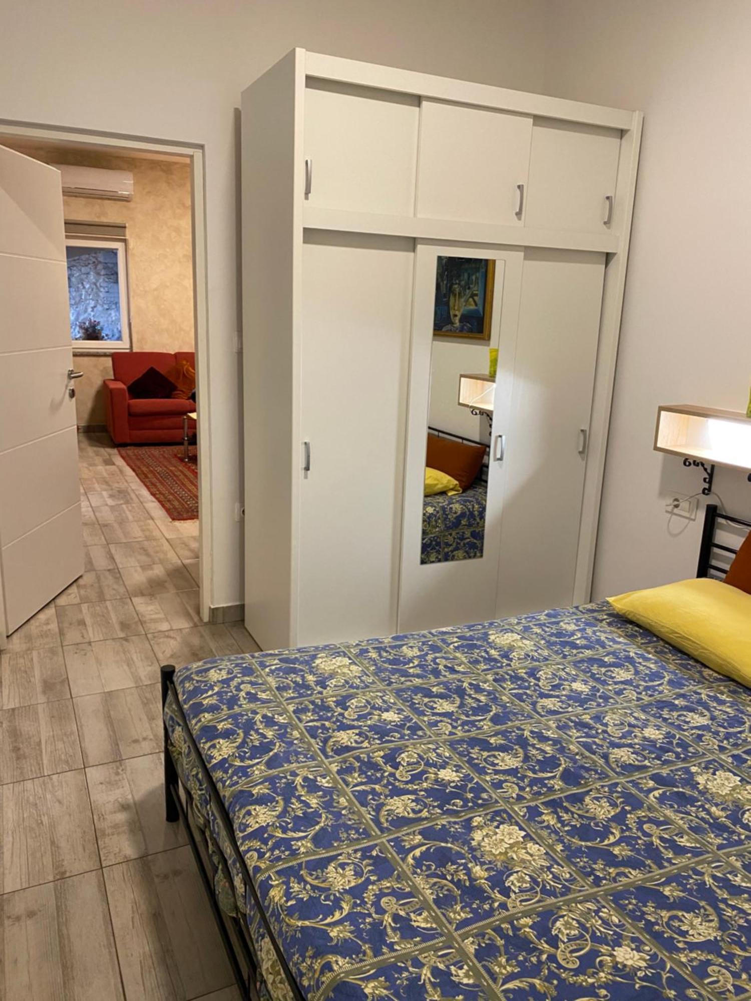 Apartman "Almond House 2" Pula Luaran gambar